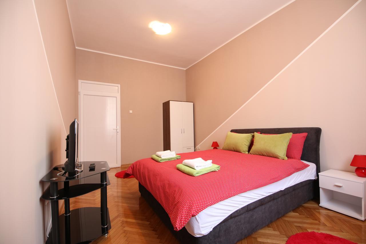 Hostel Fine Belgrad Exterior foto