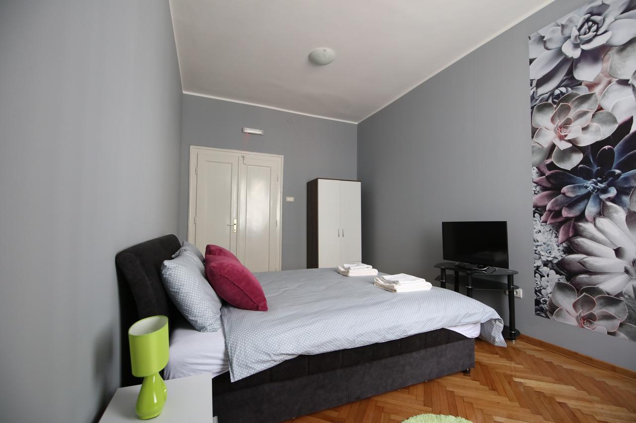 Hostel Fine Belgrad Exterior foto