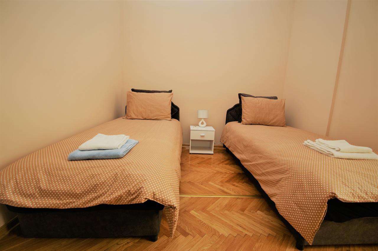 Hostel Fine Belgrad Exterior foto