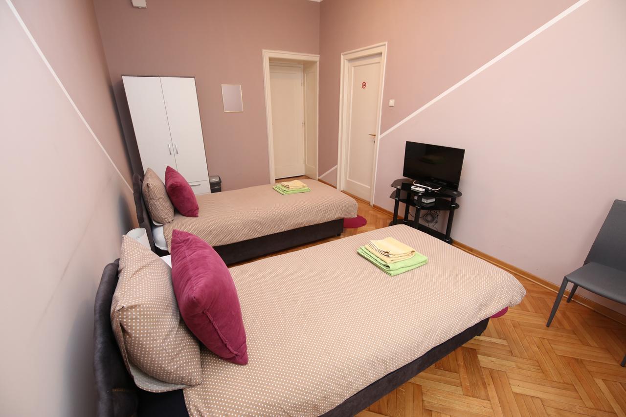 Hostel Fine Belgrad Exterior foto